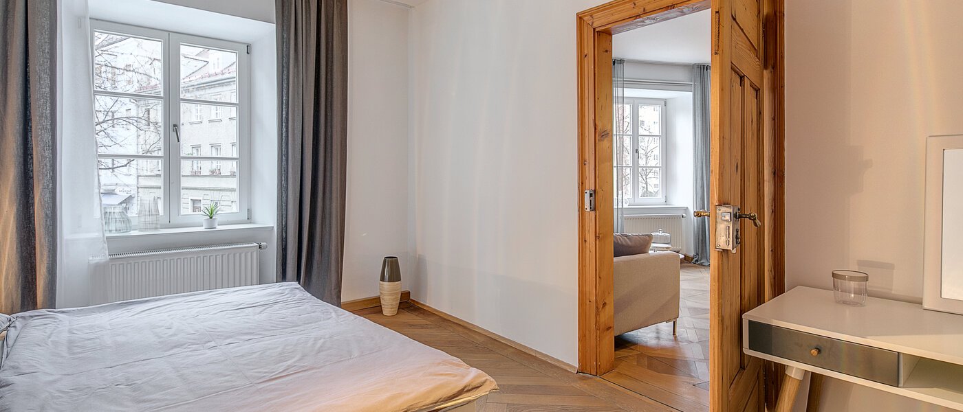 apartment München Lehel 02 sleeping area 10369