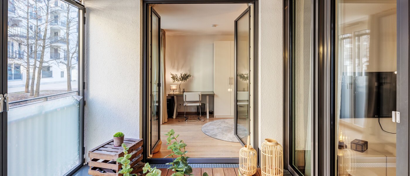 apartment München Maxvorstadt - Westen 02 loggia 10381