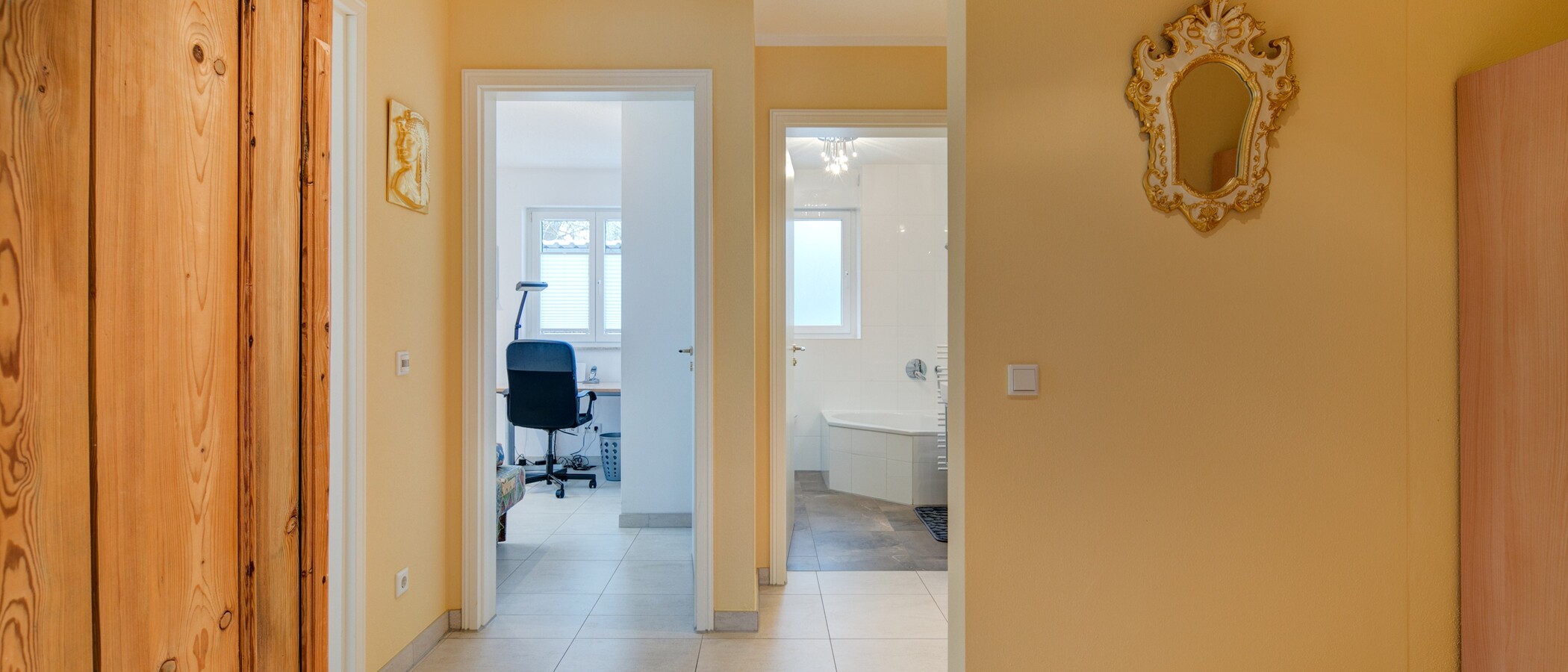 apartment Haar 01 hall 10386