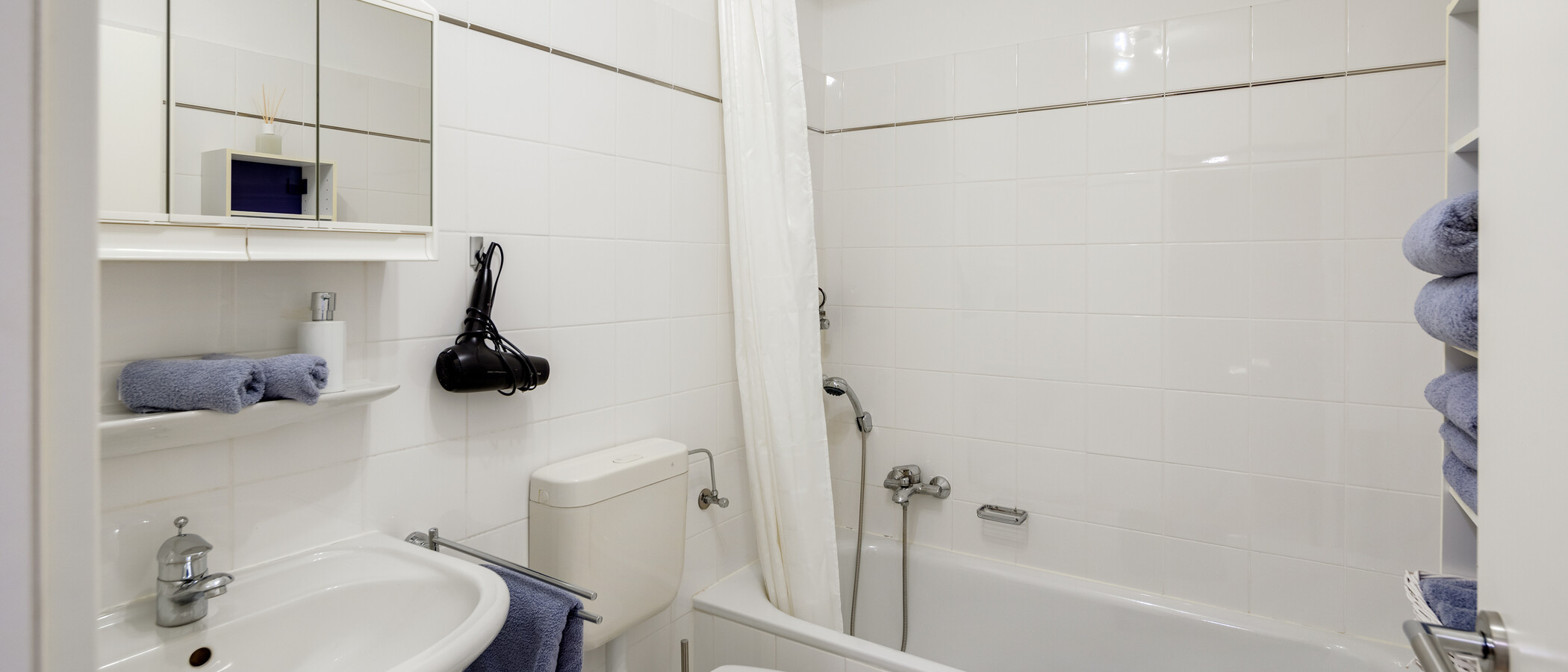 apartment München Laim 01 bathroom 10395