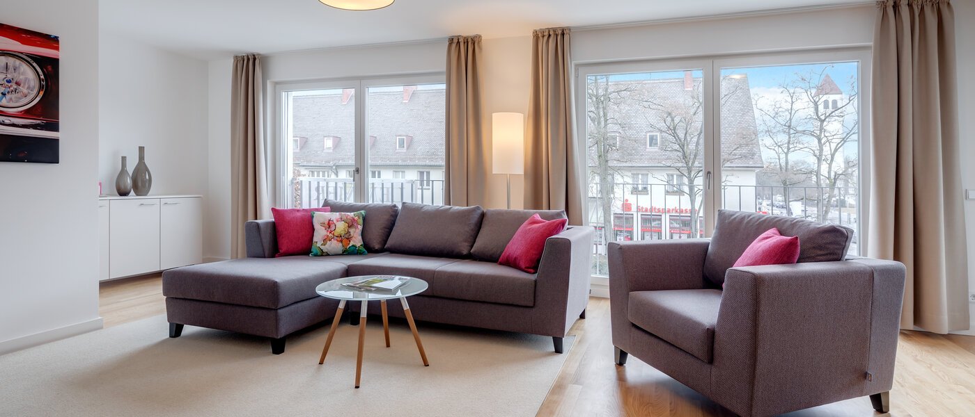 apartment München Am Hart 06 living room 10406