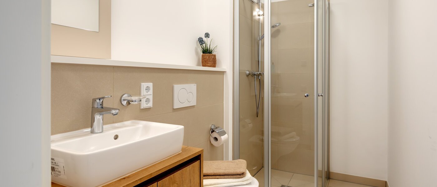 apartment München Am Hart 01 2. bathroom 10406