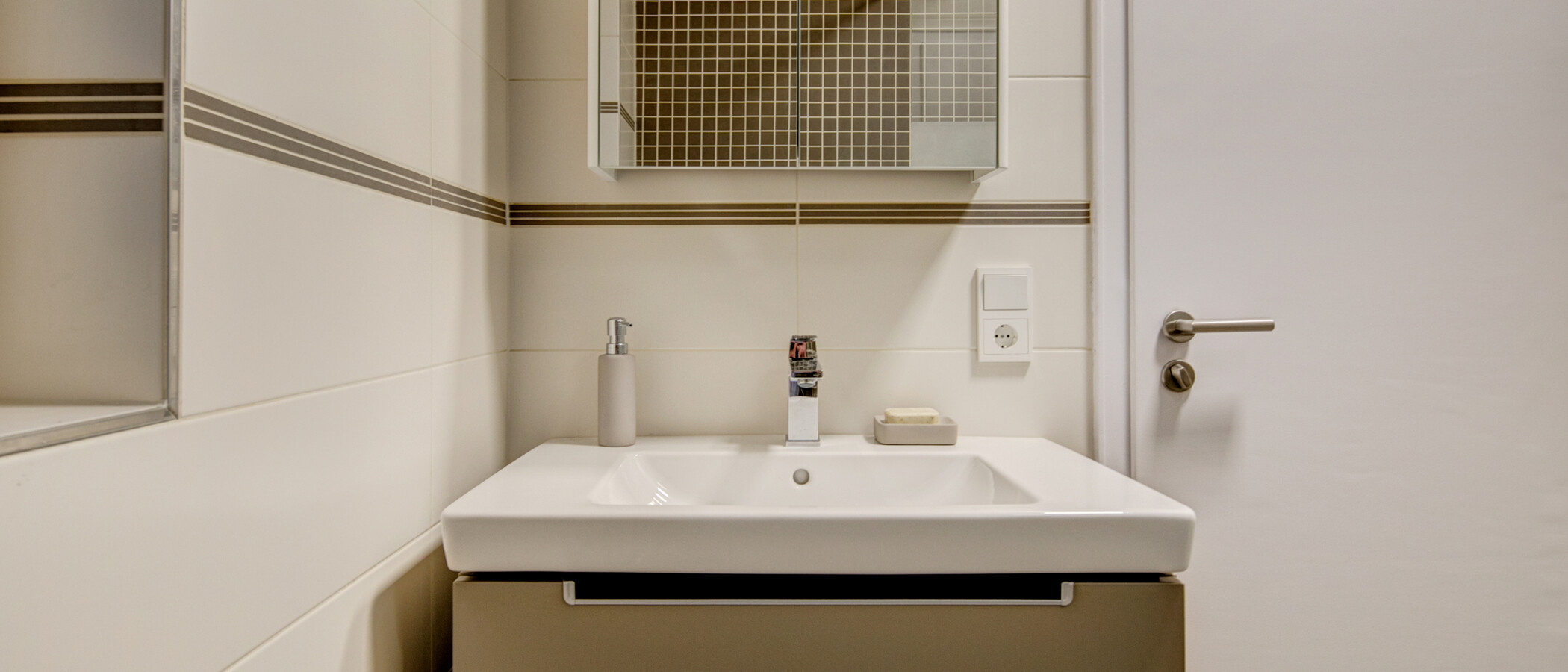 apartment München Schwabing-West (rund um den Bonner Platz) 02 bathroom 10412