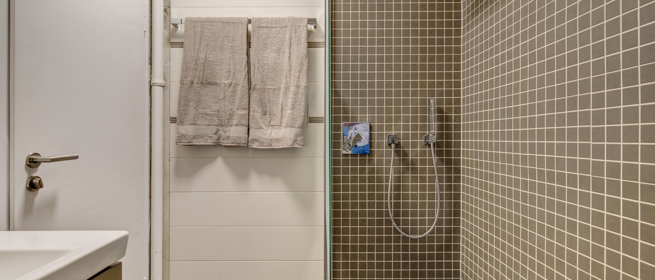 apartment München Schwabing-West (rund um den Bonner Platz) 03 bathroom 10412