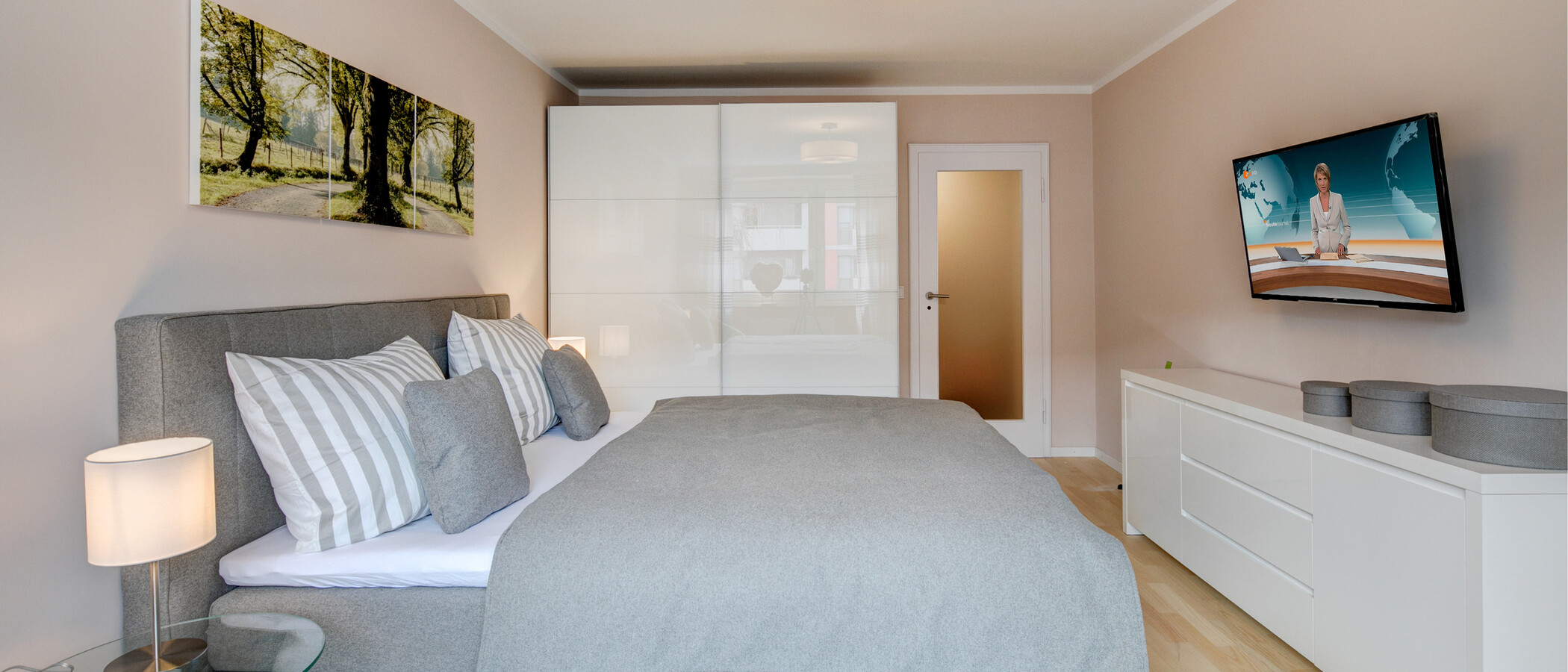 apartment München Schwabing-West (rund um den Bonner Platz) 03 sleeping area 10412