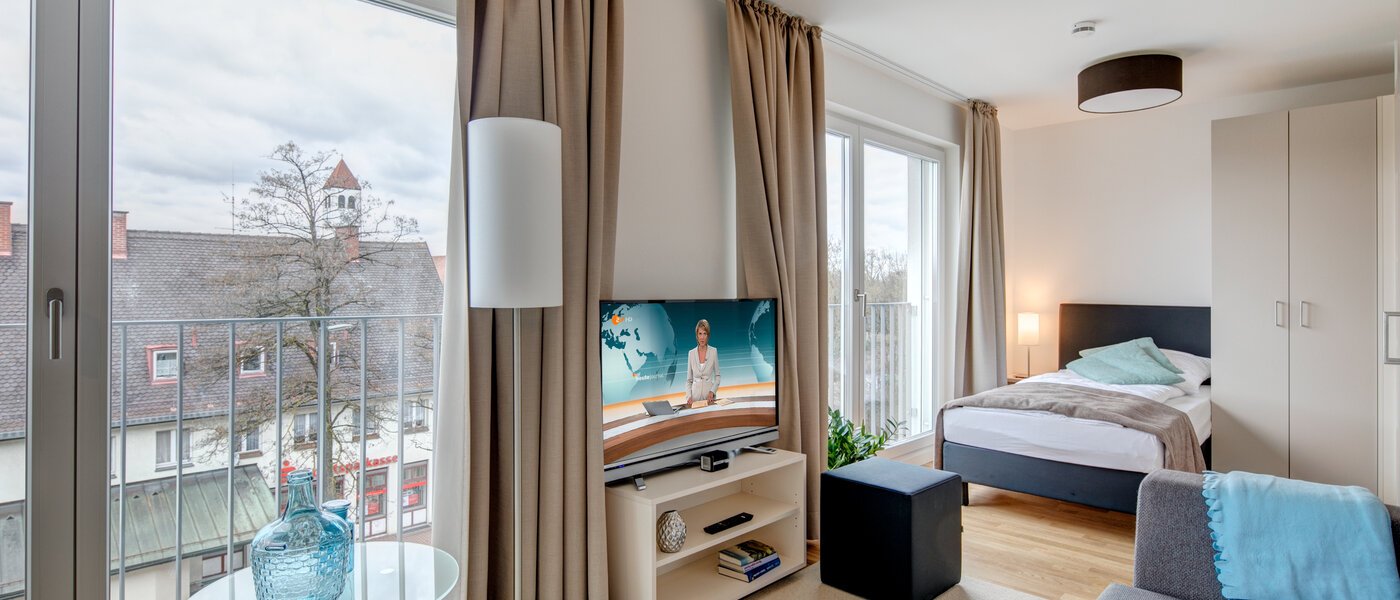 apartment München Am Hart 01 living room 10417