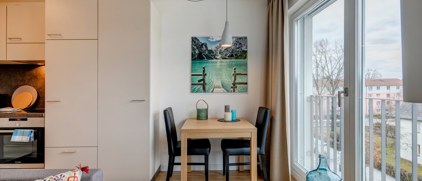 apartment München Am Hart 04 living room 10417