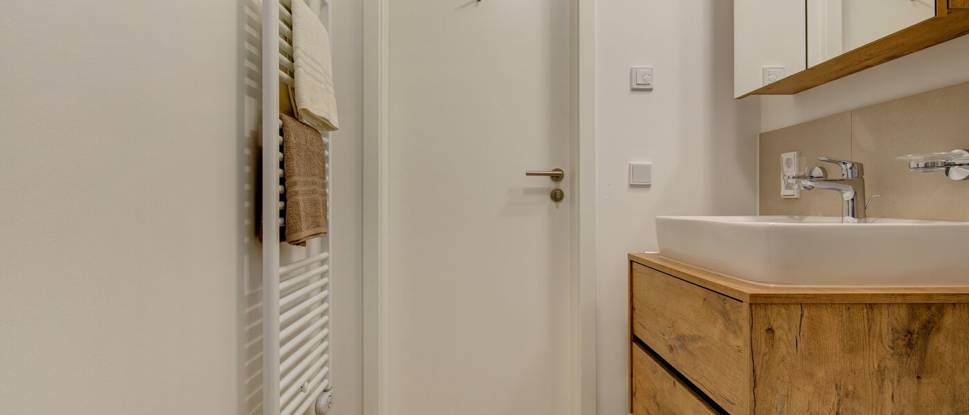 apartment München Am Hart 04 bathroom 10417