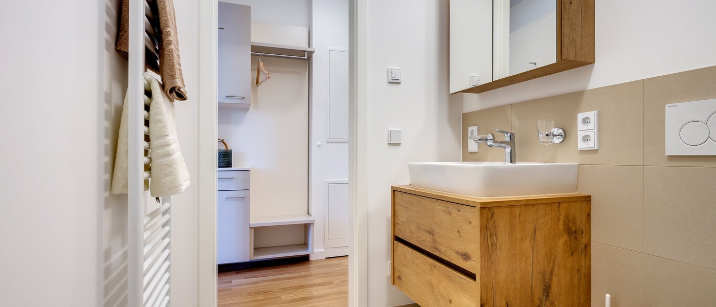 apartment München Am Hart 02 bathroom 10418