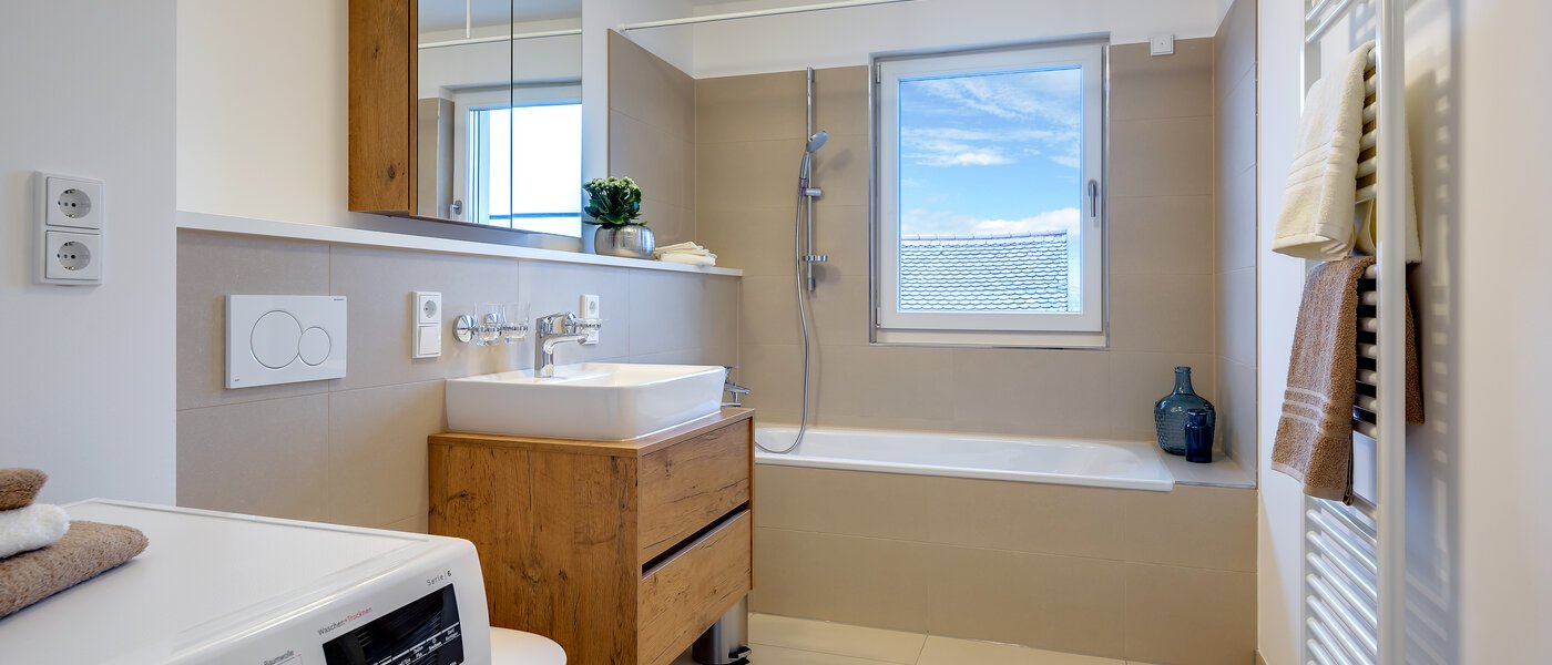 apartment München Am Hart 01 bathroom 10421