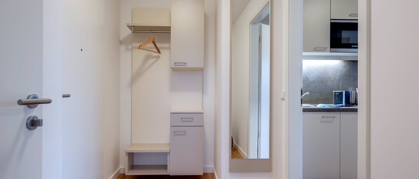 apartment München Am Hart 02 hall 10421