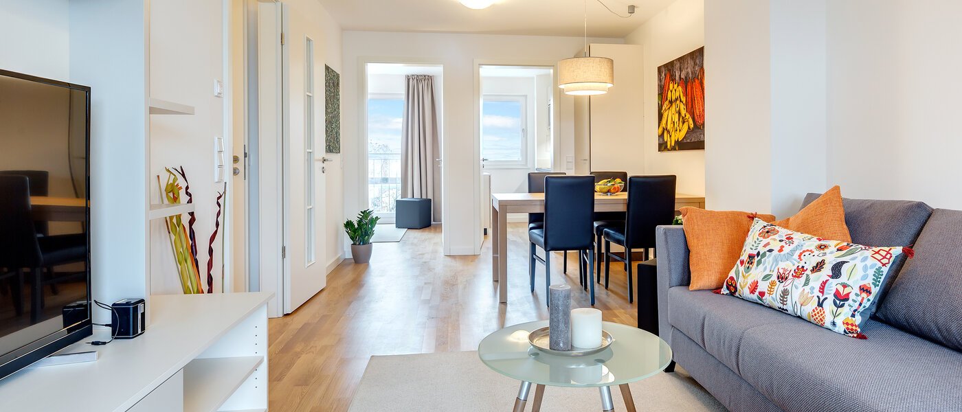 apartment München Am Hart 04 living room 10423