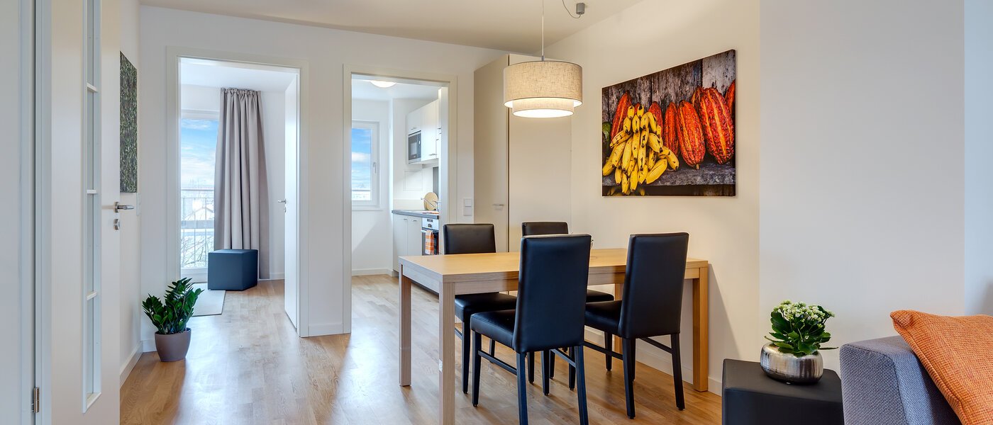 apartment München Am Hart 05 living room 10423