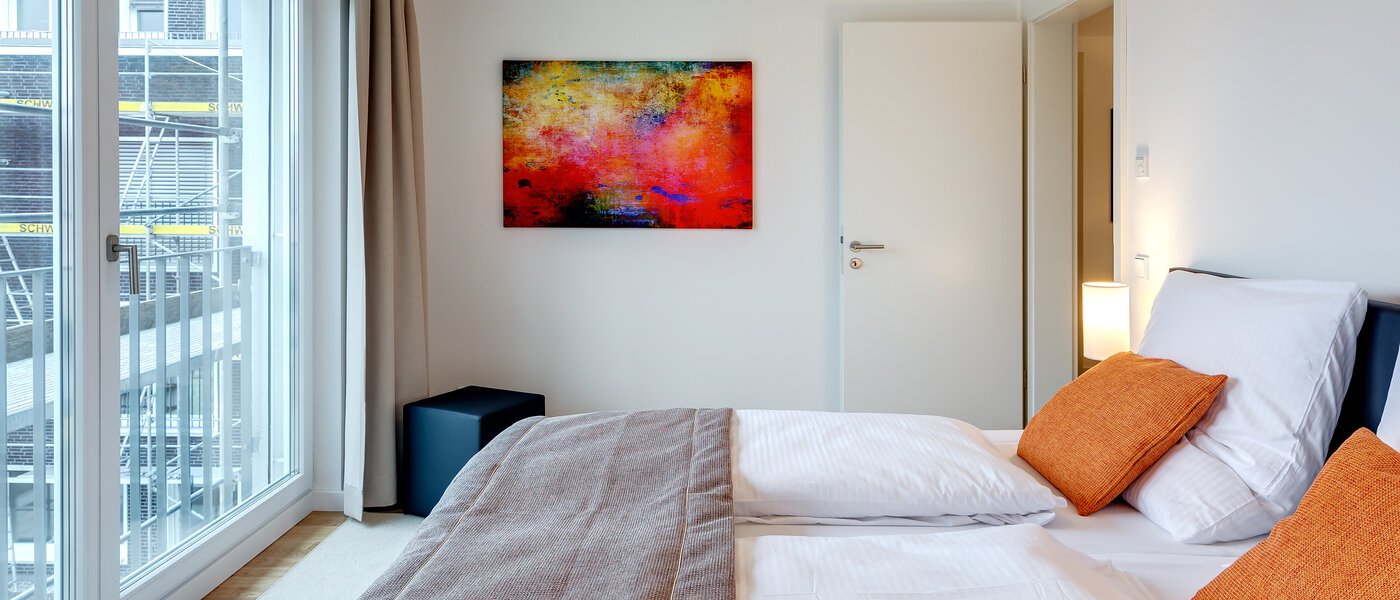 apartment München Am Hart 01 sleeping area 10423