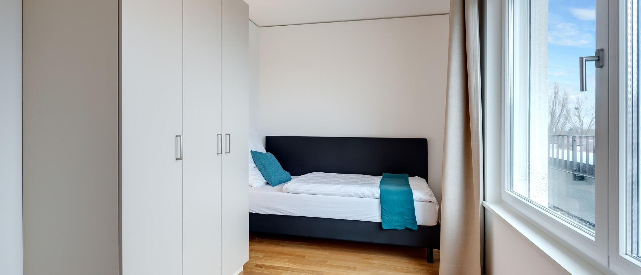attic apartment München Am Hart 01 2. sleeping area 10425