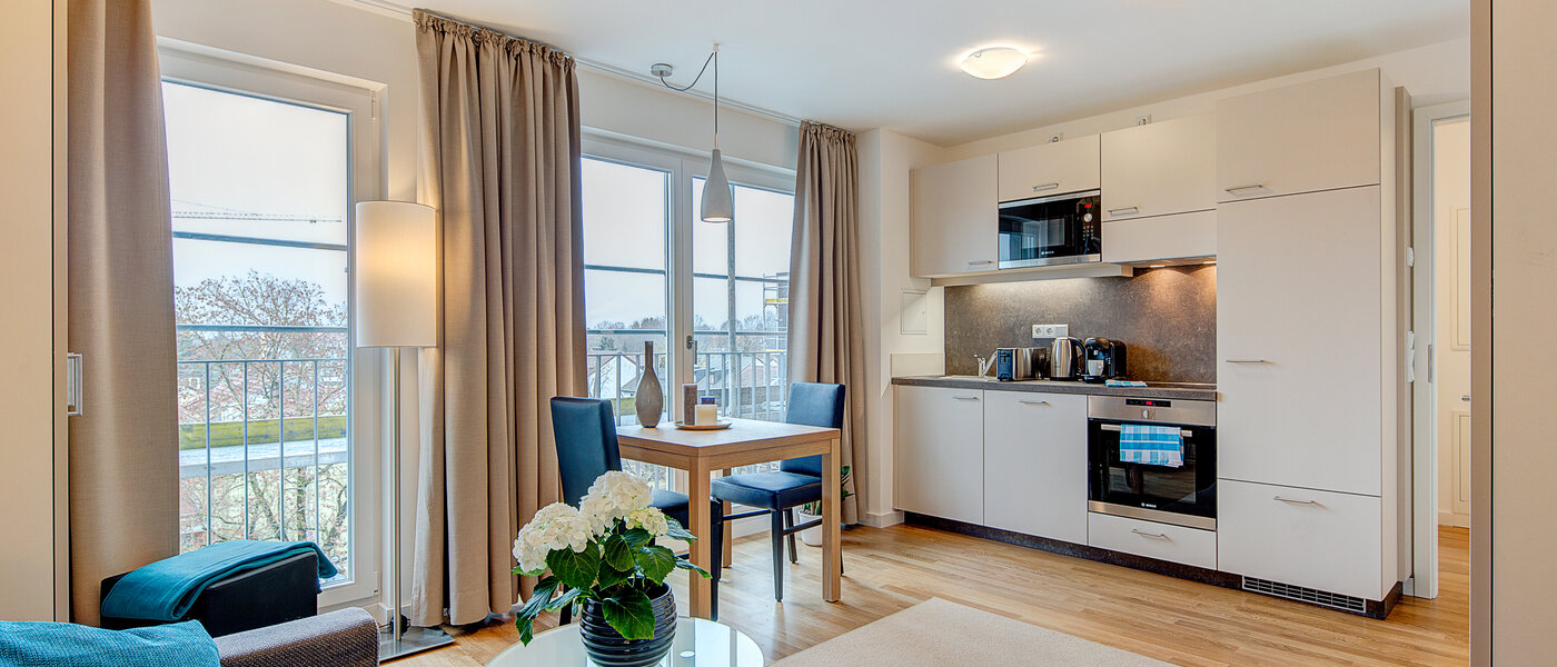 apartment München Am Hart 04 living room 10426