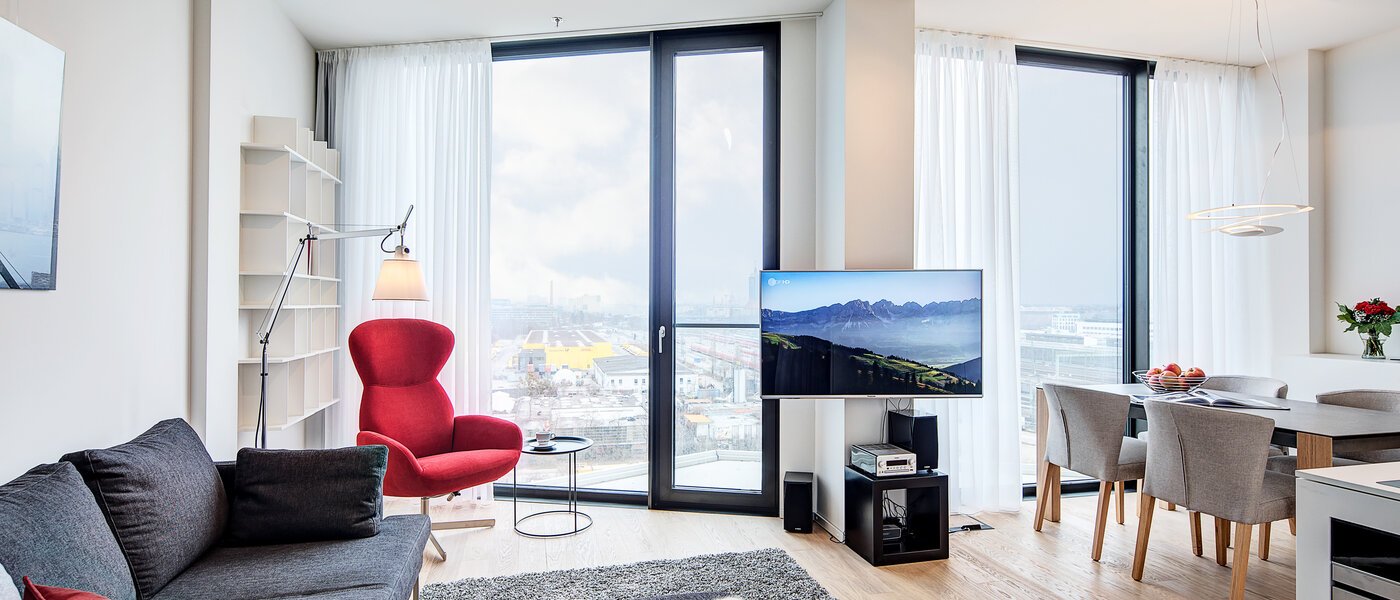 apartment München Nymphenburg 01 living room 10429