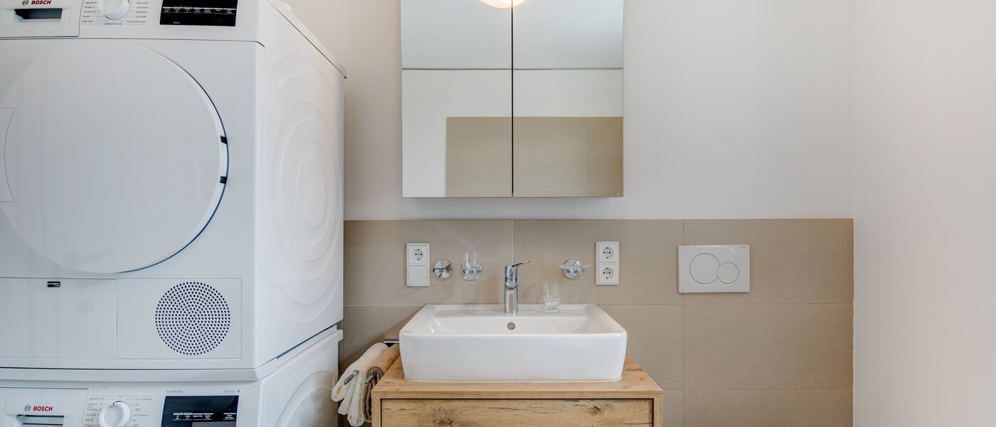 roof terrace apartment München Am Hart 04 bathroom 10440