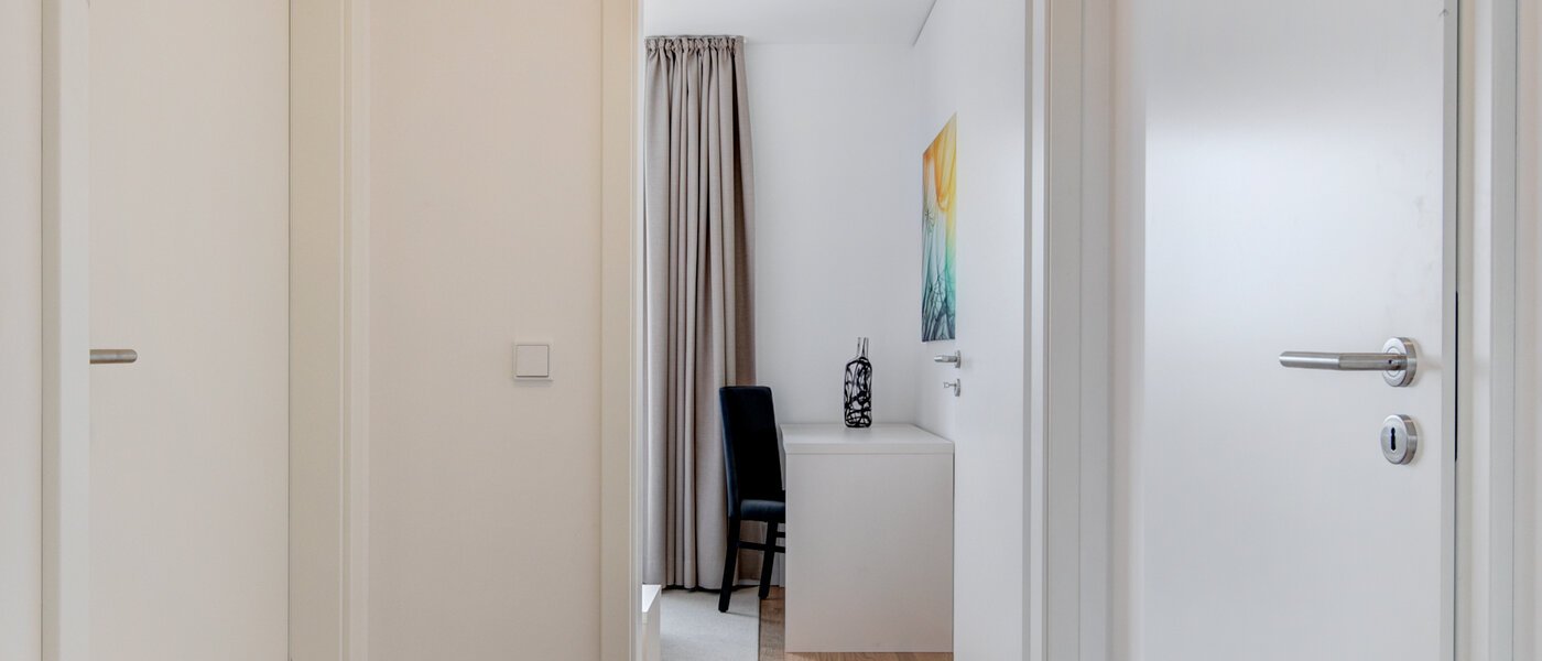 roof terrace apartment München Am Hart 01 hall 10440