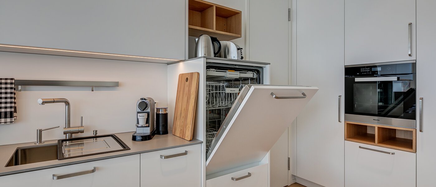 apartment München Nymphenburg 02 kitchen 10451