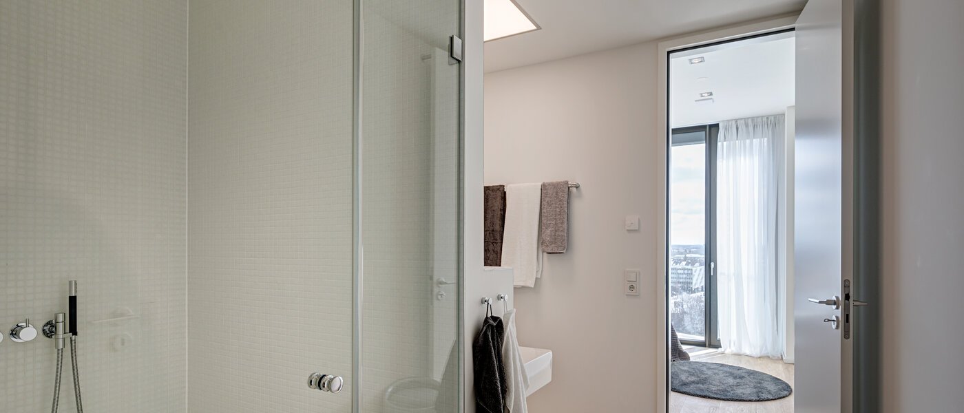 apartment München Nymphenburg 02 bathroom 10451