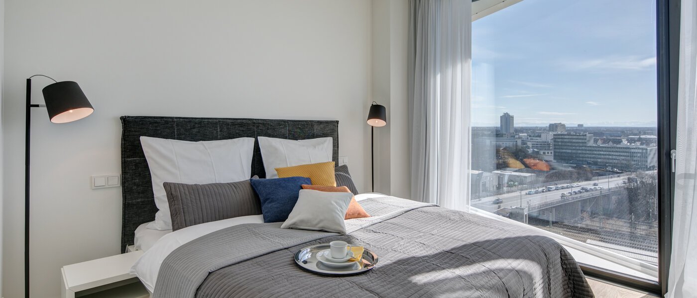 apartment München Nymphenburg 01 sleeping area 10451