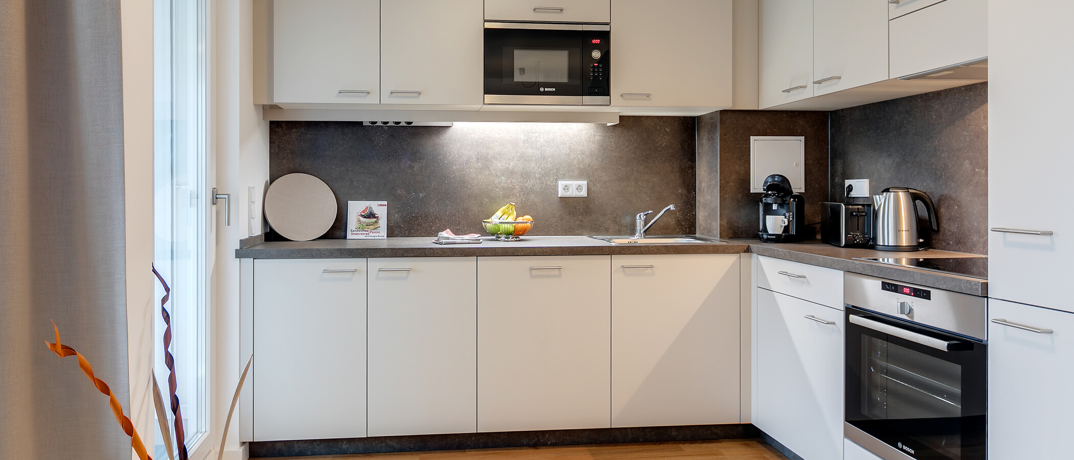 apartment München Am Hart 02 kitchen 10454