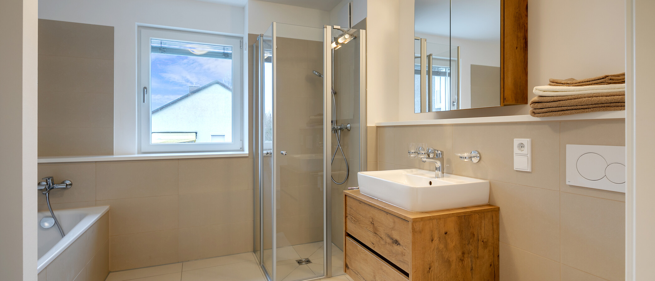 apartment München Am Hart 02 bathroom 10454