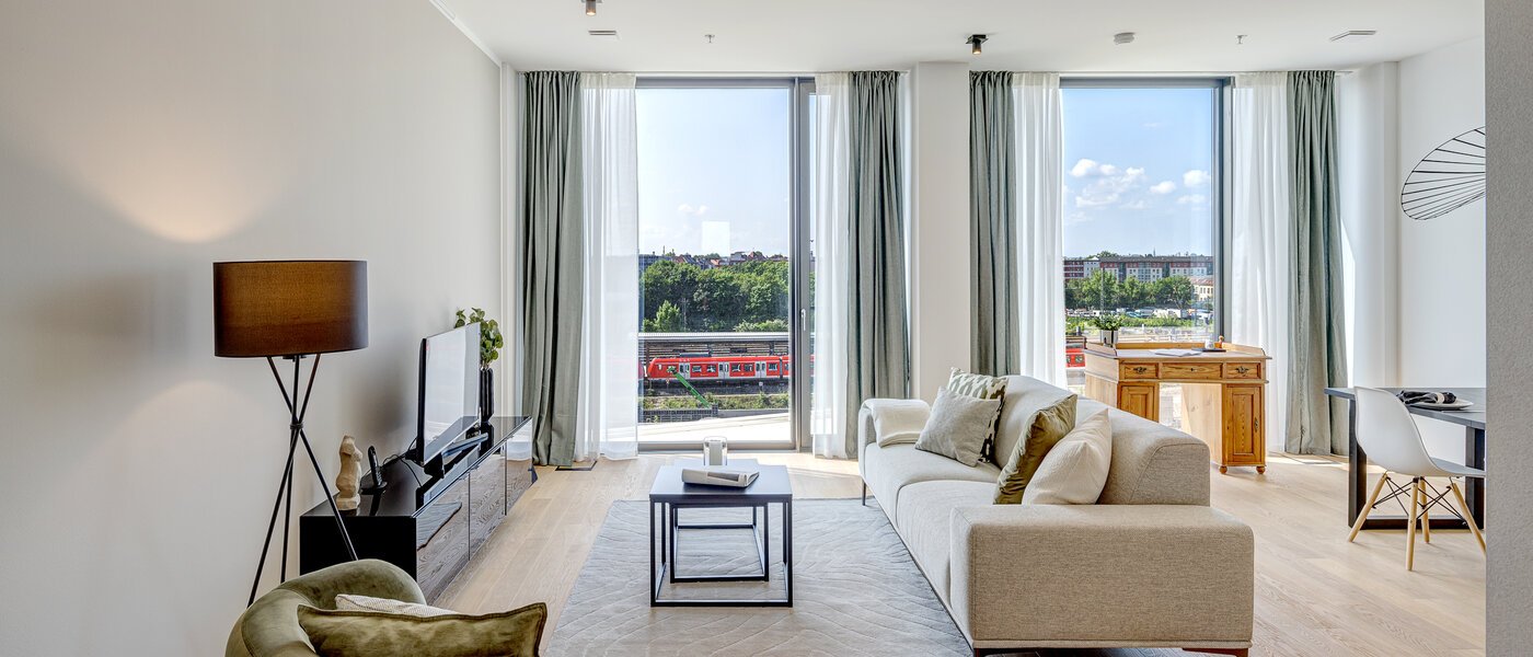 apartment München Nymphenburg 02 living area 10455