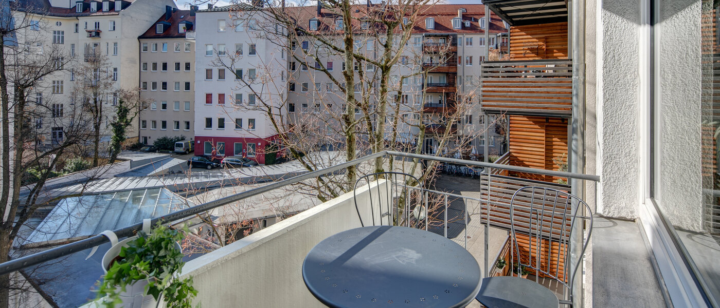 apartment München Schwabing-West (rund um den Hohenzollernplatz) 01 balcony 10458