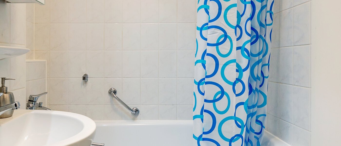 apartment München Berg am Laim 01 bathroom 10467