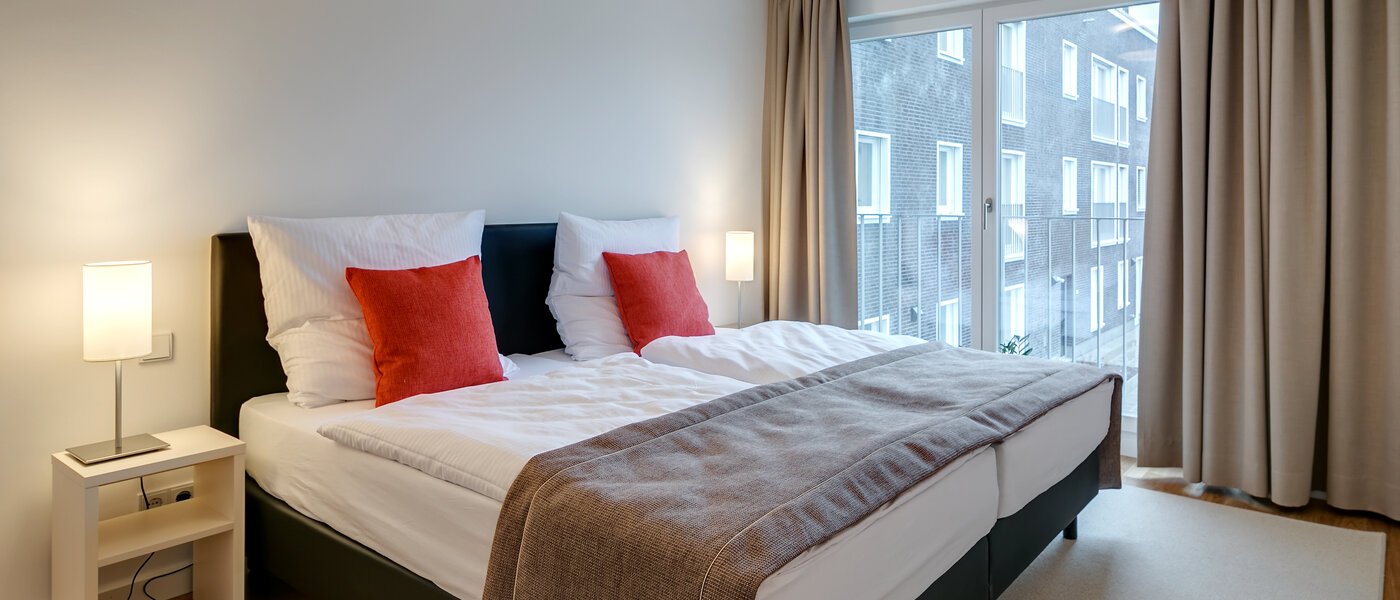 apartment München Am Hart 01 sleeping area 10469