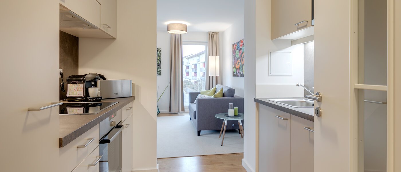 apartment München Am Hart 01 kitchen 10470