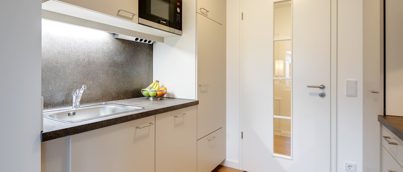 apartment München Am Hart 04 kitchen 10470