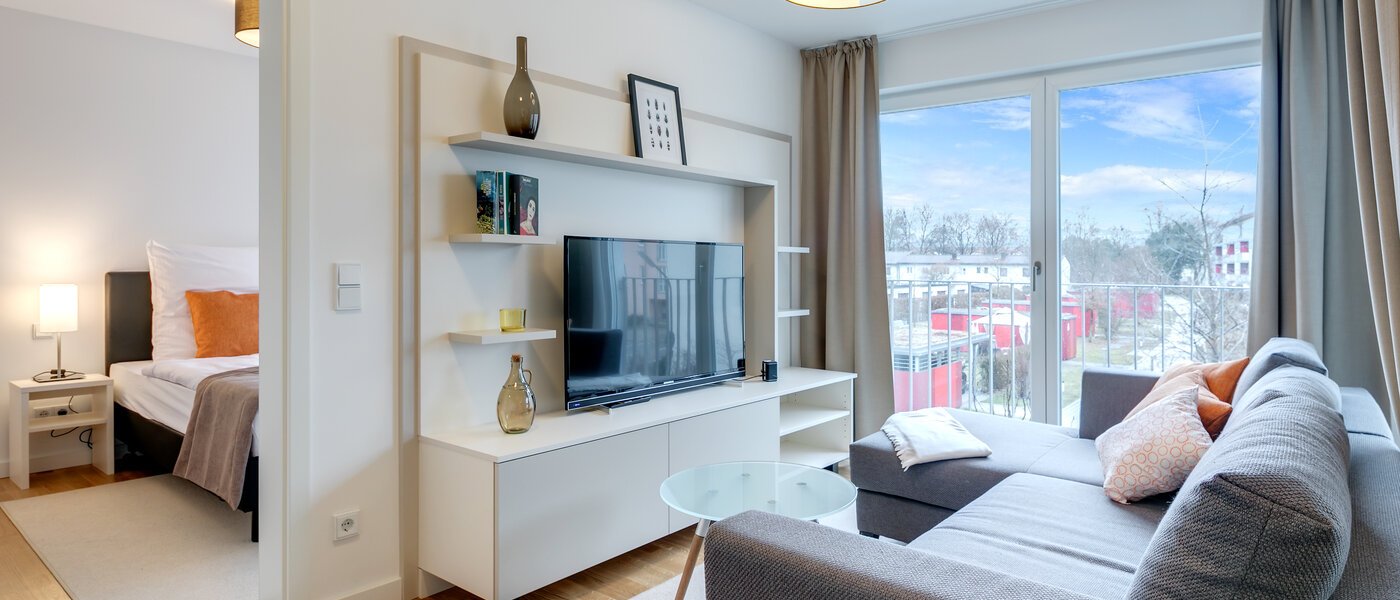 apartment München Am Hart 02 living room 10471