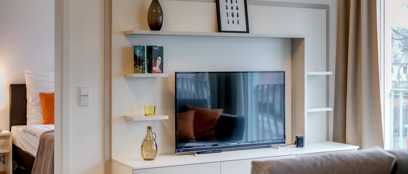 apartment München Am Hart 03 living room 10471