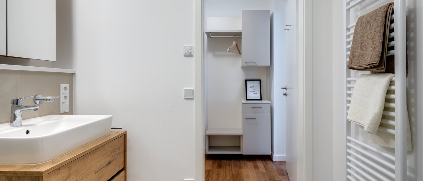 apartment München Am Hart 03 bathroom 10471