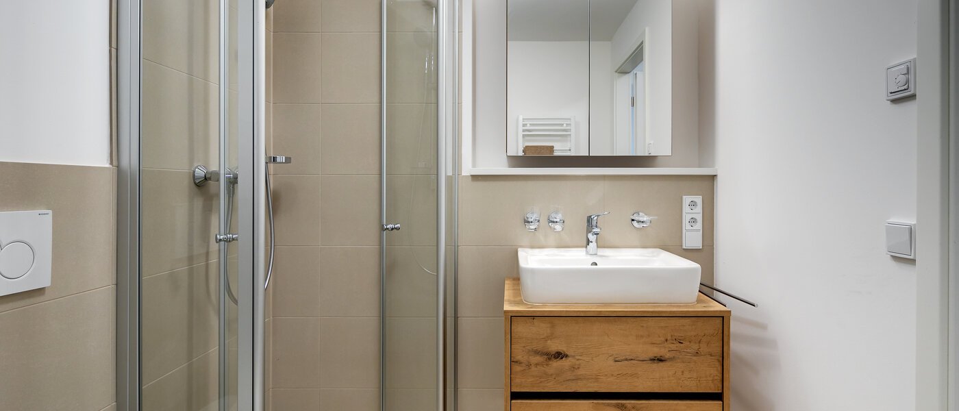 apartment München Am Hart 01 bathroom 10474