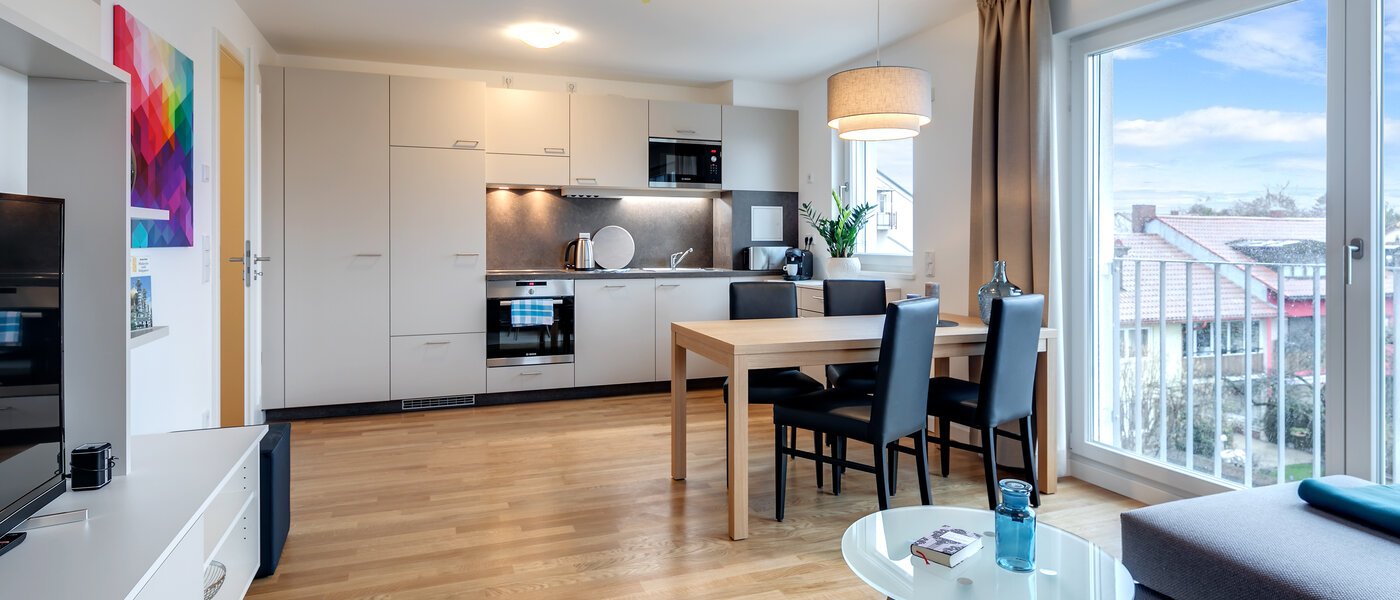 apartment München Am Hart 03 living room 10475