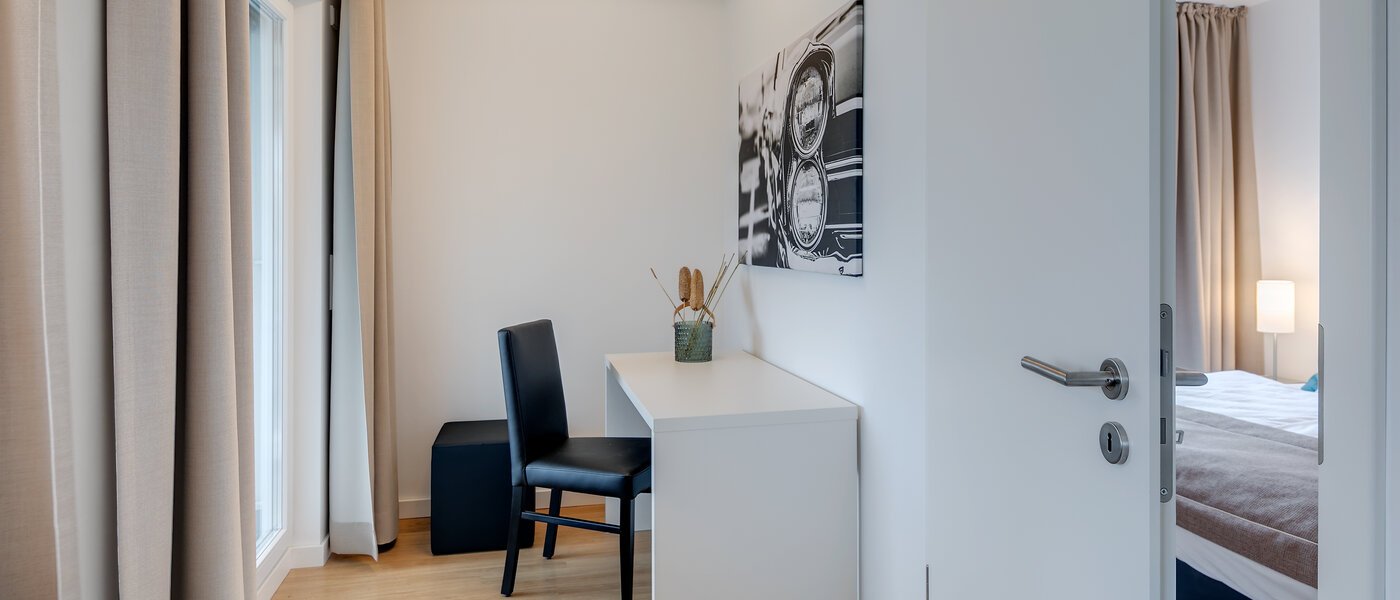 apartment München Am Hart 06 living room 10475