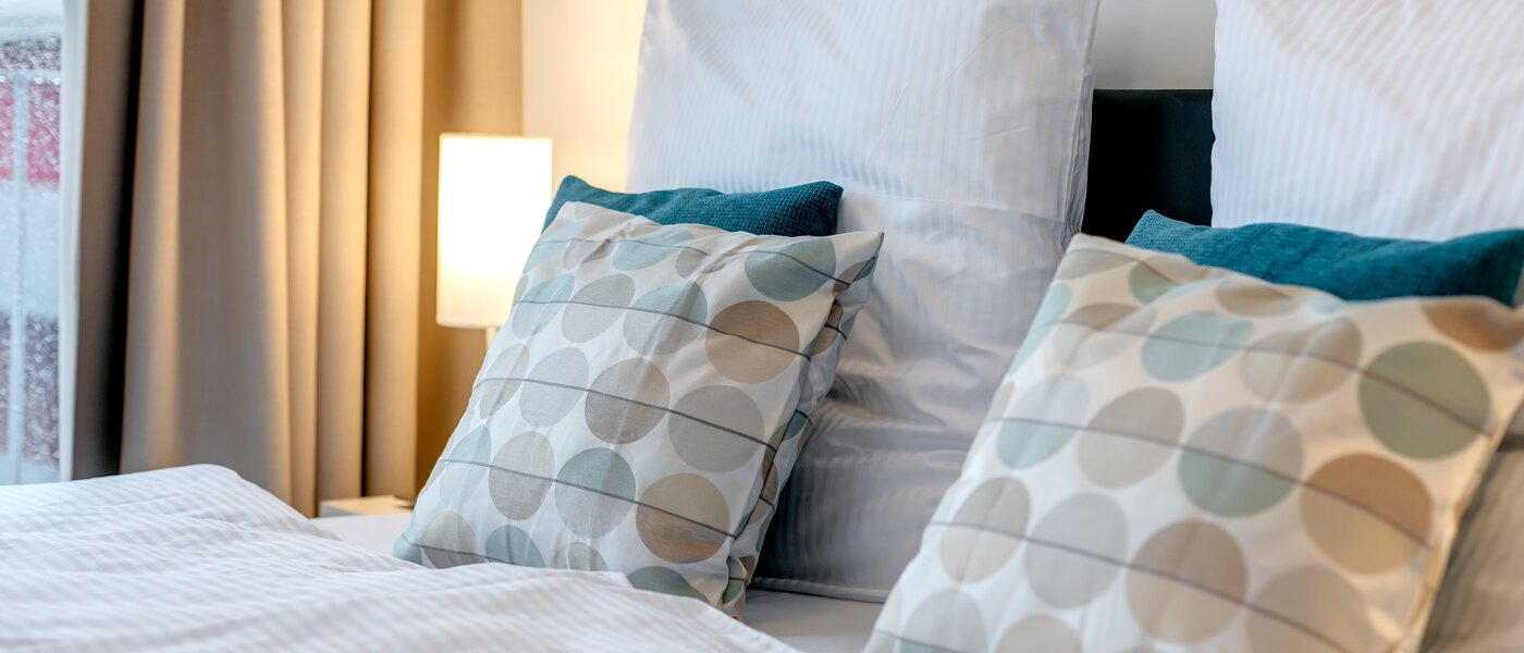 apartment München Am Hart 03 sleeping area 10475