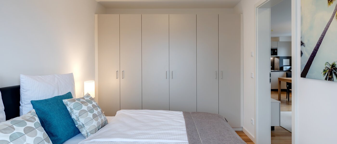 apartment München Am Hart 04 sleeping area 10475