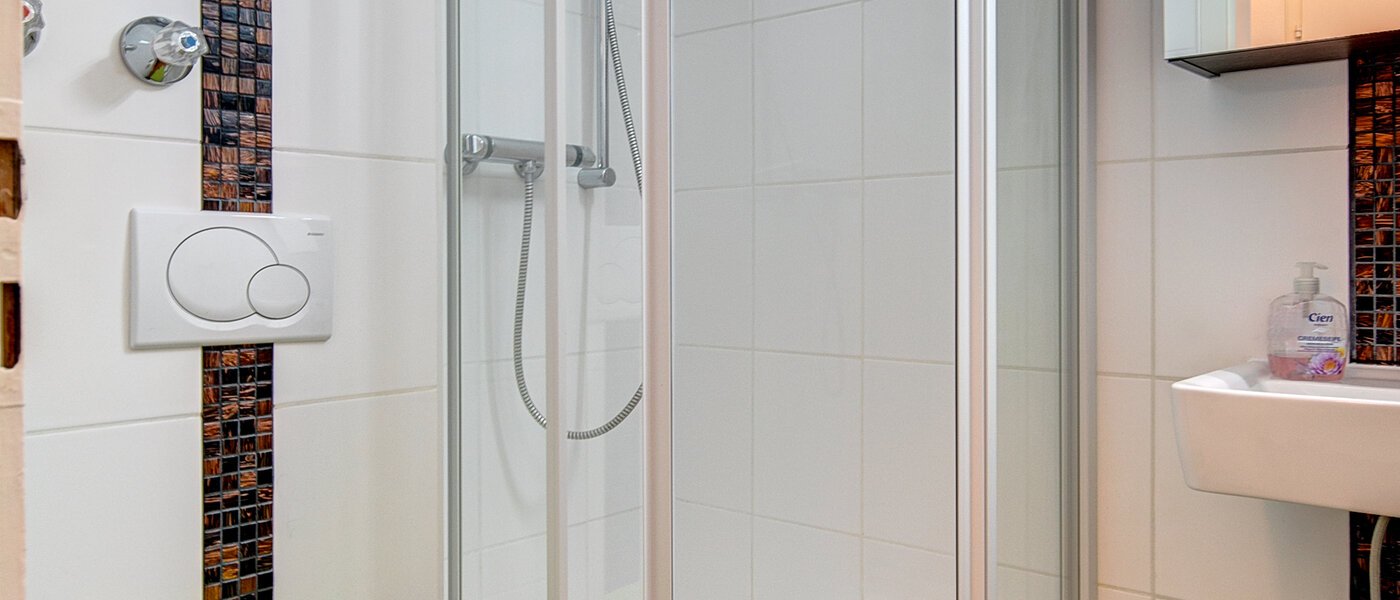 apartment München Berg am Laim 02 bathroom 10494