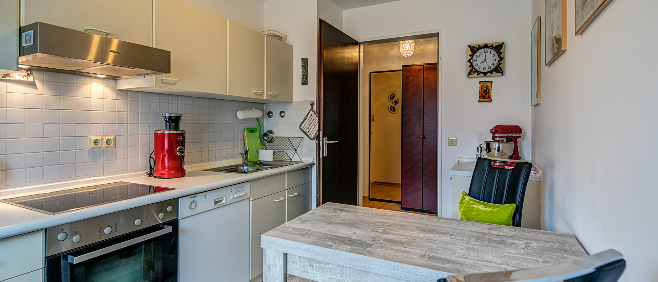 apartment München Daglfing 03 kitchen 10514