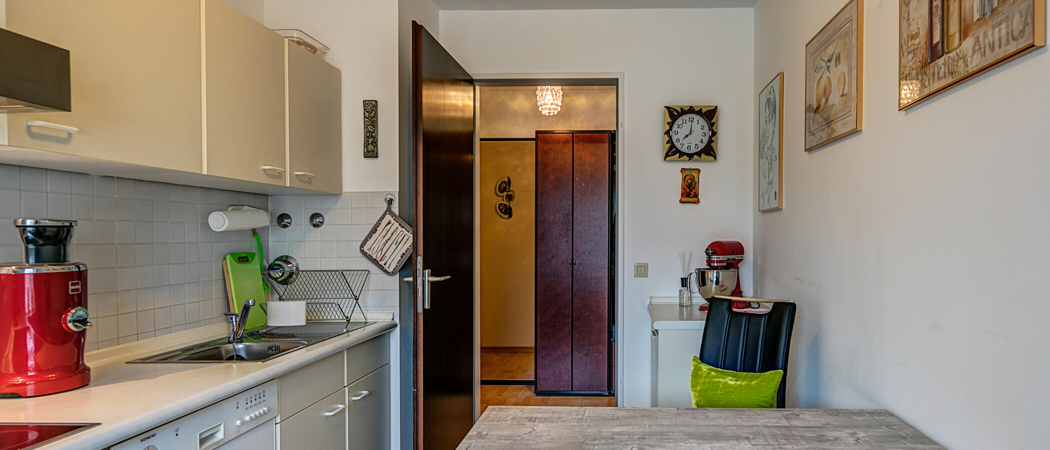 apartment München Daglfing 04 kitchen 10514