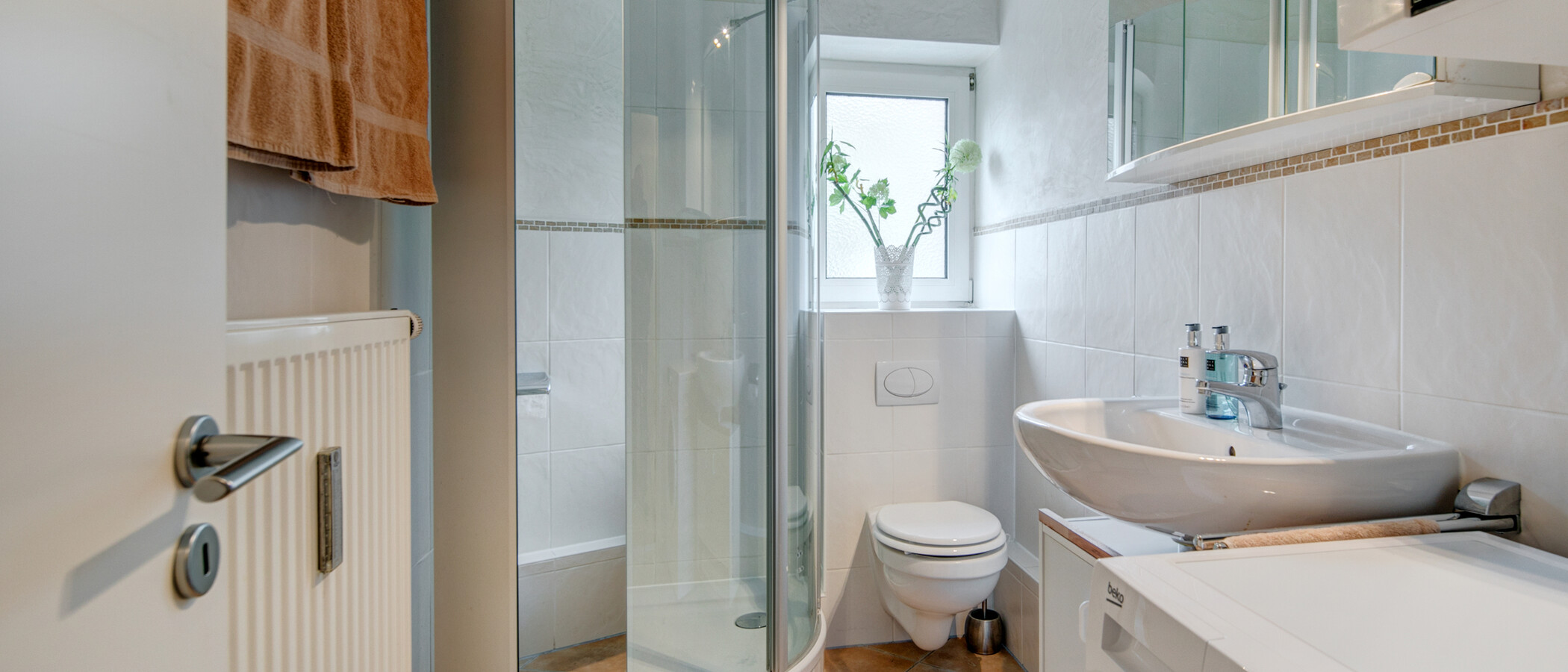 apartment München Parkstadt Bogenhausen 01 bathroom 10517