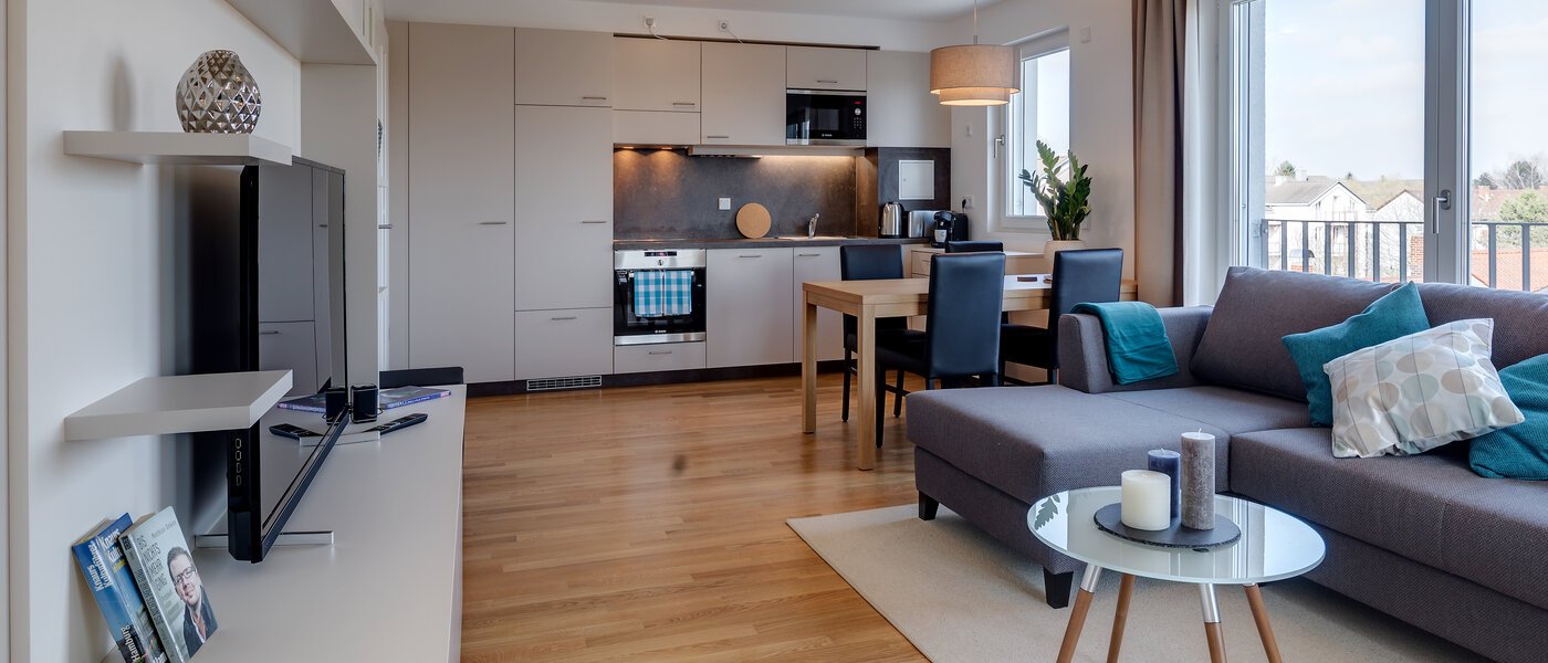 apartment München Am Hart 06 living room 10520