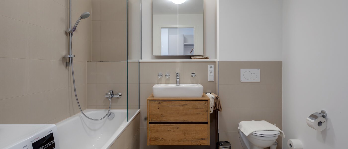 apartment München Am Hart 01 bathroom 10520