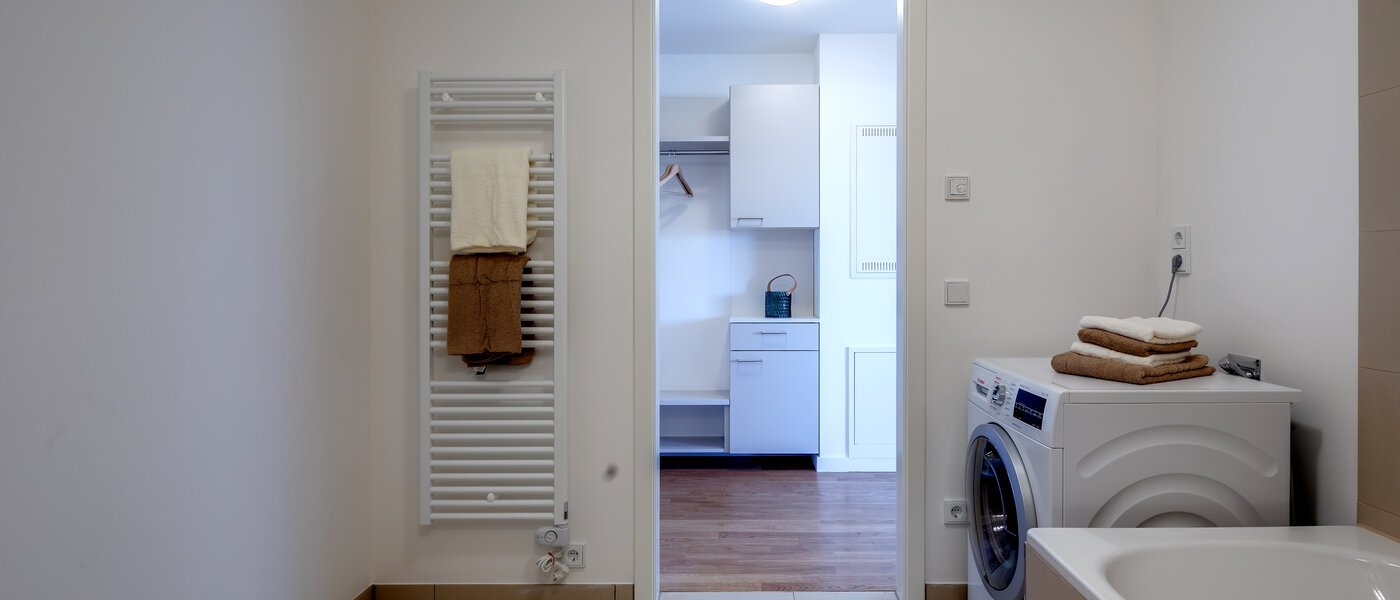 apartment München Am Hart 03 bathroom 10520