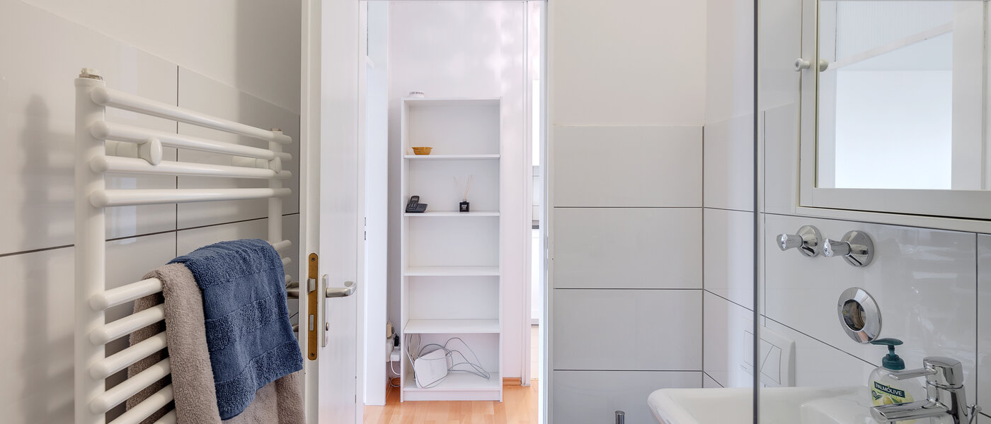 apartment München Nymphenburg 03 bathroom 10522